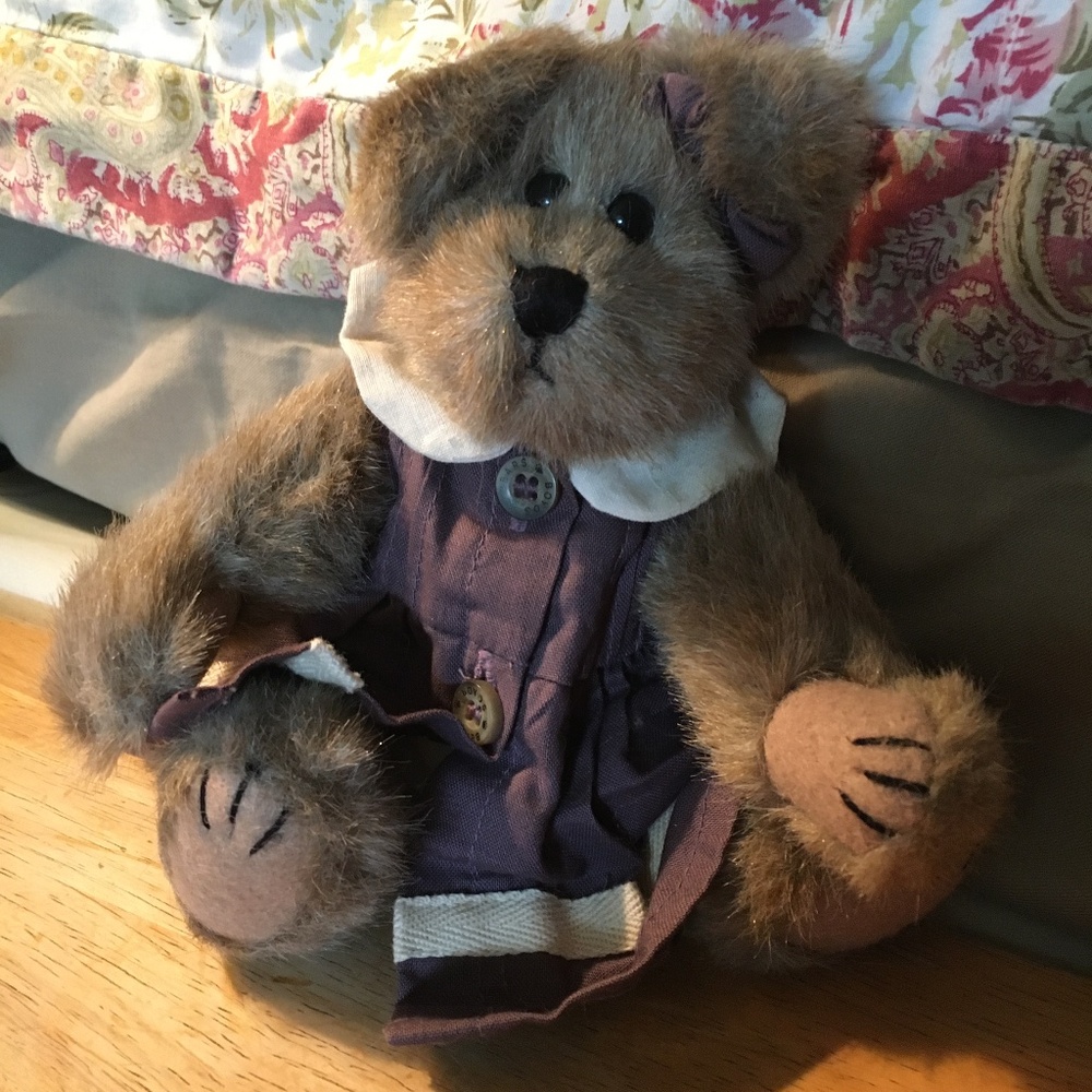 Retired Boyd’s bear 1990-1999